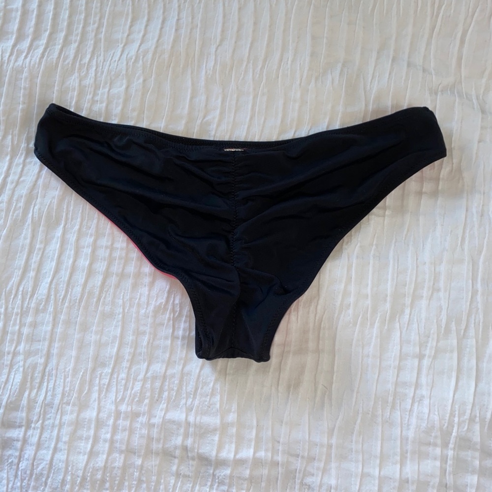PINK scrunched bikini bottoms